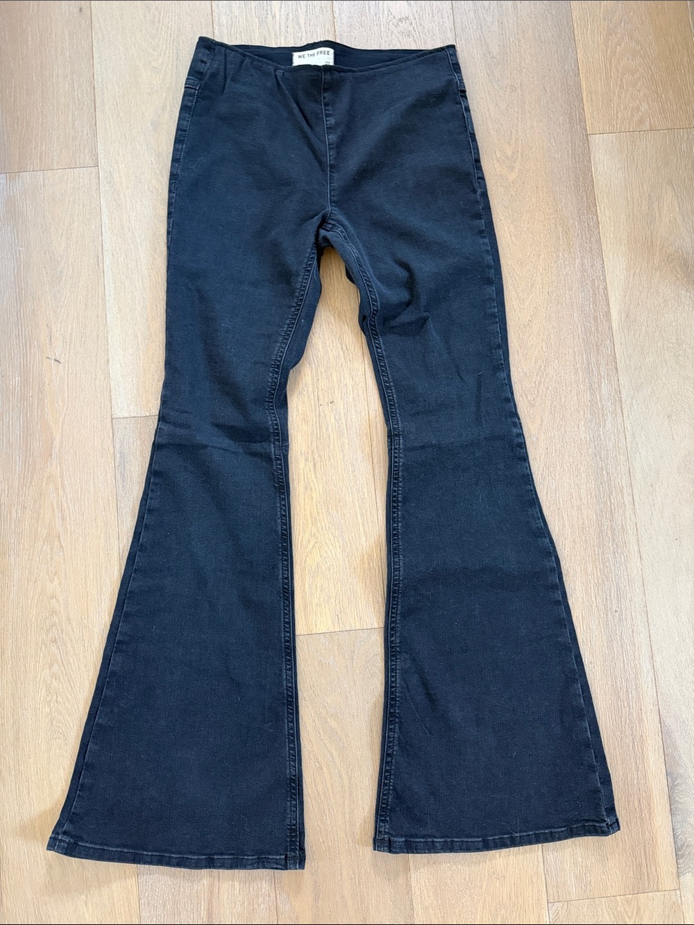 Free People • We The Free Penny Pull-On Black Flare Jeans